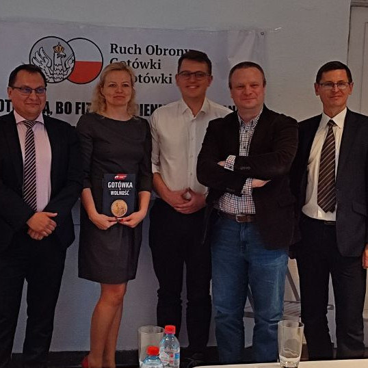 Debata pt. Przyszłość gotówki, czyli po co nam monety i banknoty